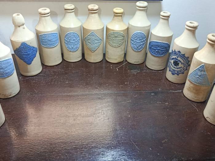 Cervezas 12 botellas de gress antiguas argentinas