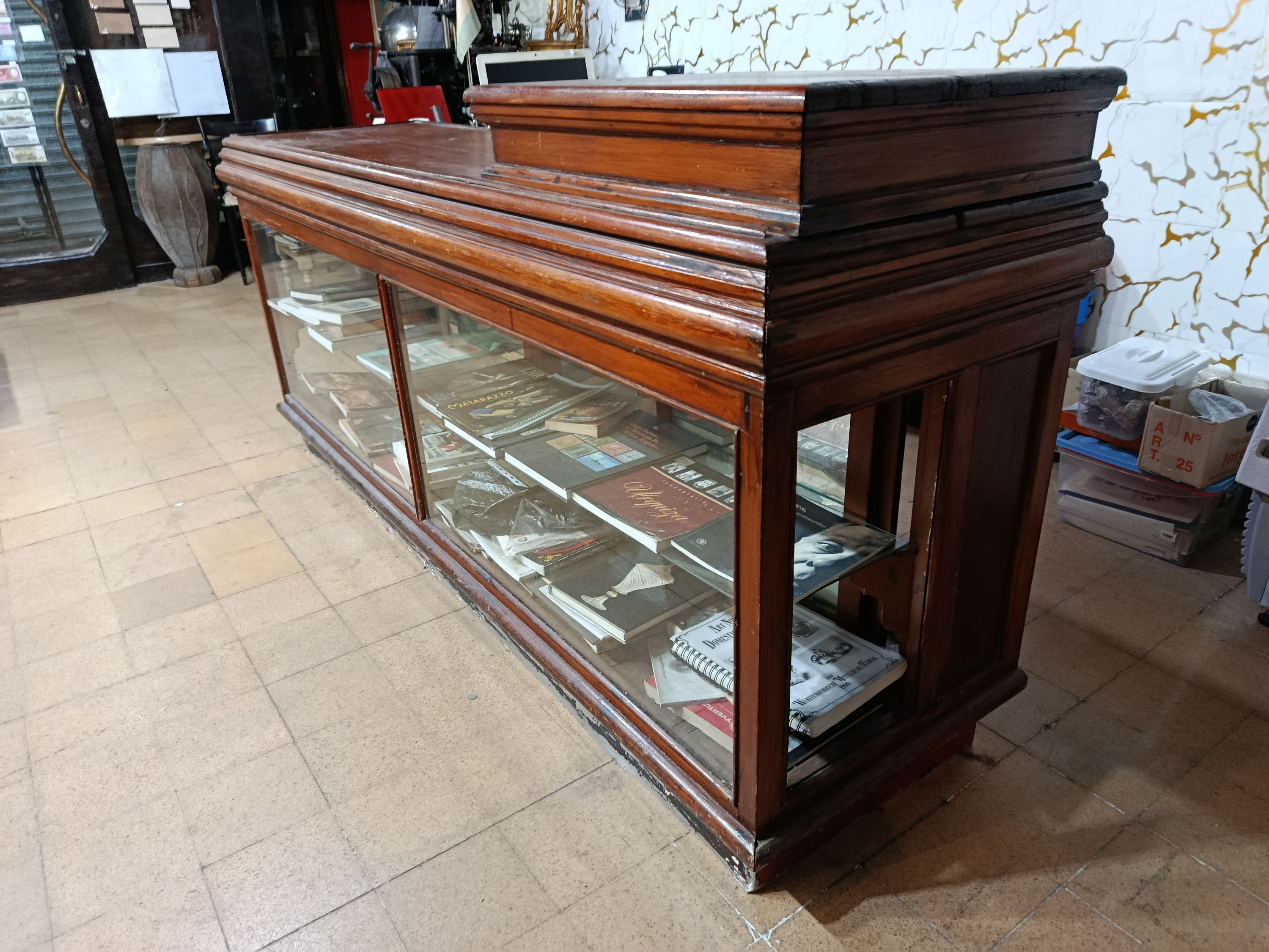 antiguo mostrador de almacén ramos generales medidas 2.25mts   x 80 cm alto